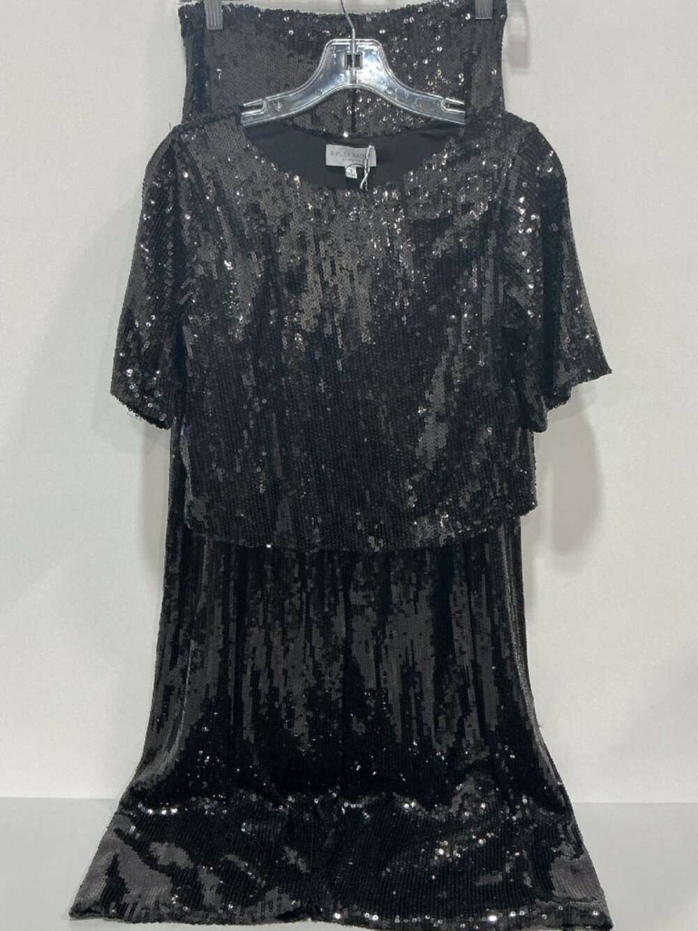 NWT Ripley Rader Women's Medium Black Sequin Top & Wide Leg Pants Set